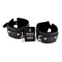 Catuse erotice Bound to Please - Plush Wrist Cuffs, din piele cu puf pentru o purtare conforabila, Neagra